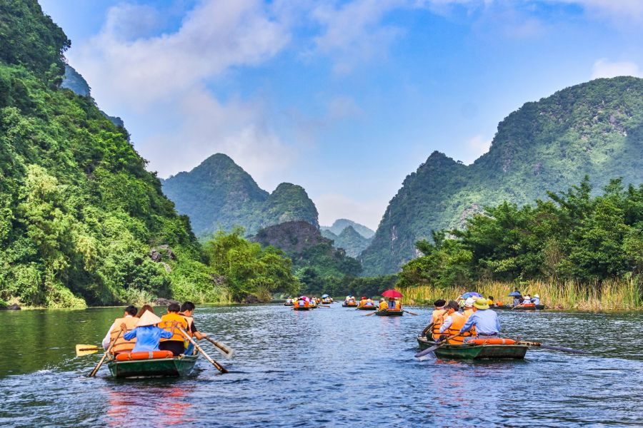 Activiteiten varen Tam Coc Ninh Binh Noord-Vietnam