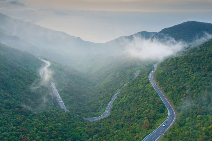 Van Hai Pass wolkenpass Danang Hue Centraal-Vietnam
