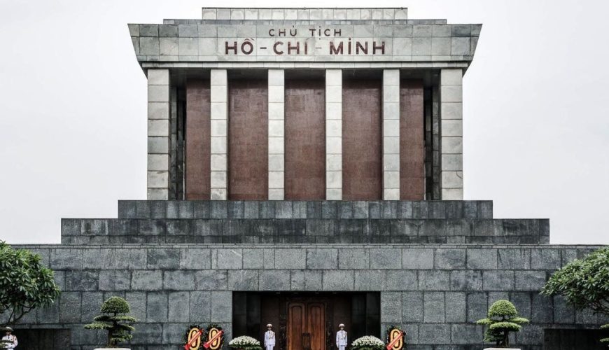 Ho Chi Minh mausoleum Hanoi Noord-Vietnam
