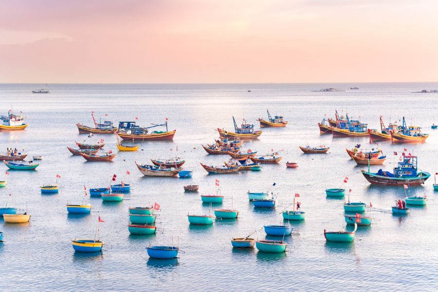 Zee vissersboten Mui Ne Zuid-Vietnam