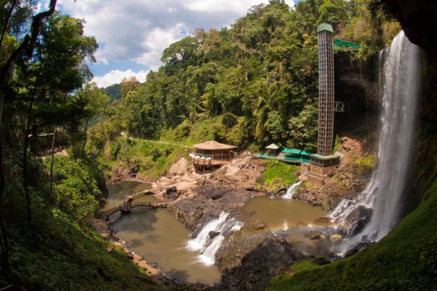 Dambri Waterfall (Thac)