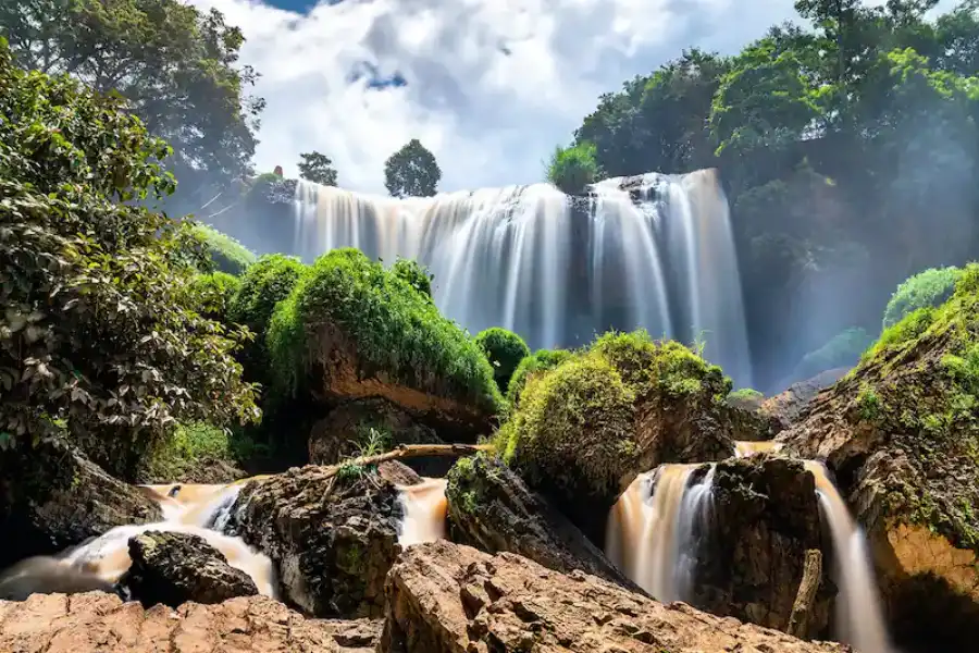 Elephant Falls waterval Dalat Zuid-Vietnam