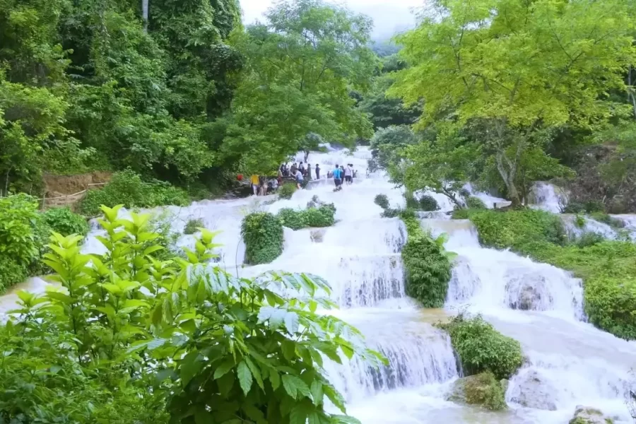 Thac May Waterval Ninh Binh