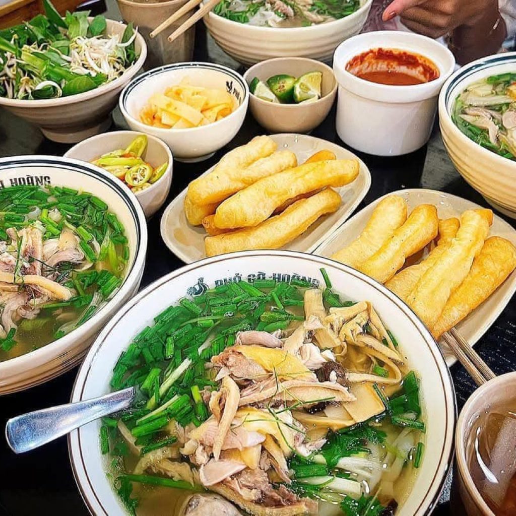 Hanoi noedelsoep met kip